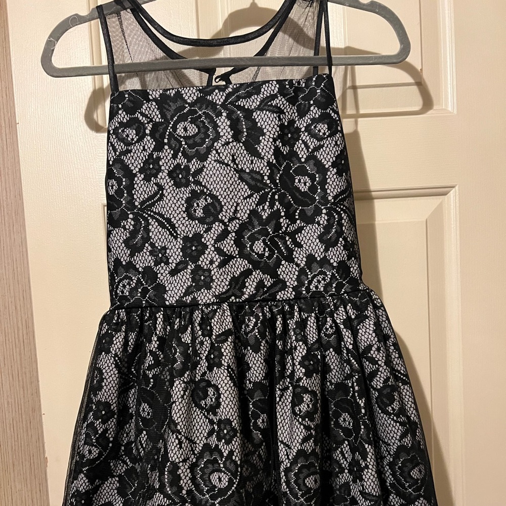 Amy Byer beautiful Dress 14